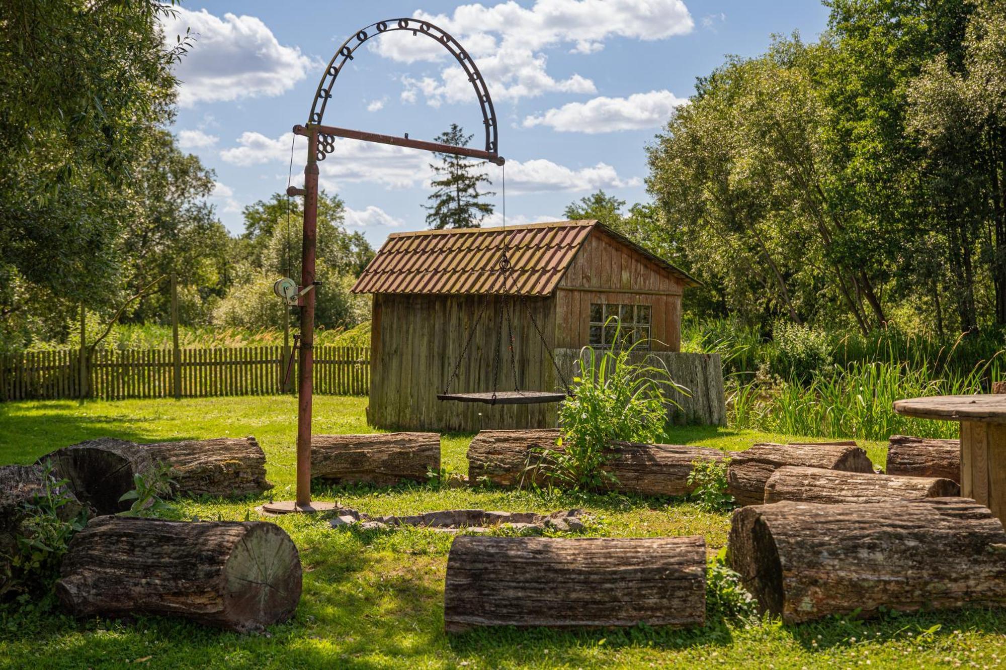 Borowkowy Kloda Duza Ferienhaus Zalesie (Biala Podlaska)